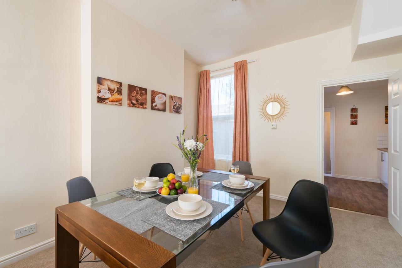 3 Bedroom-5 Beds Newland Ave King'S Palace Leisure-Contractor-Heart Of Hull Amenities Kingston upon Hull Εξωτερικό φωτογραφία